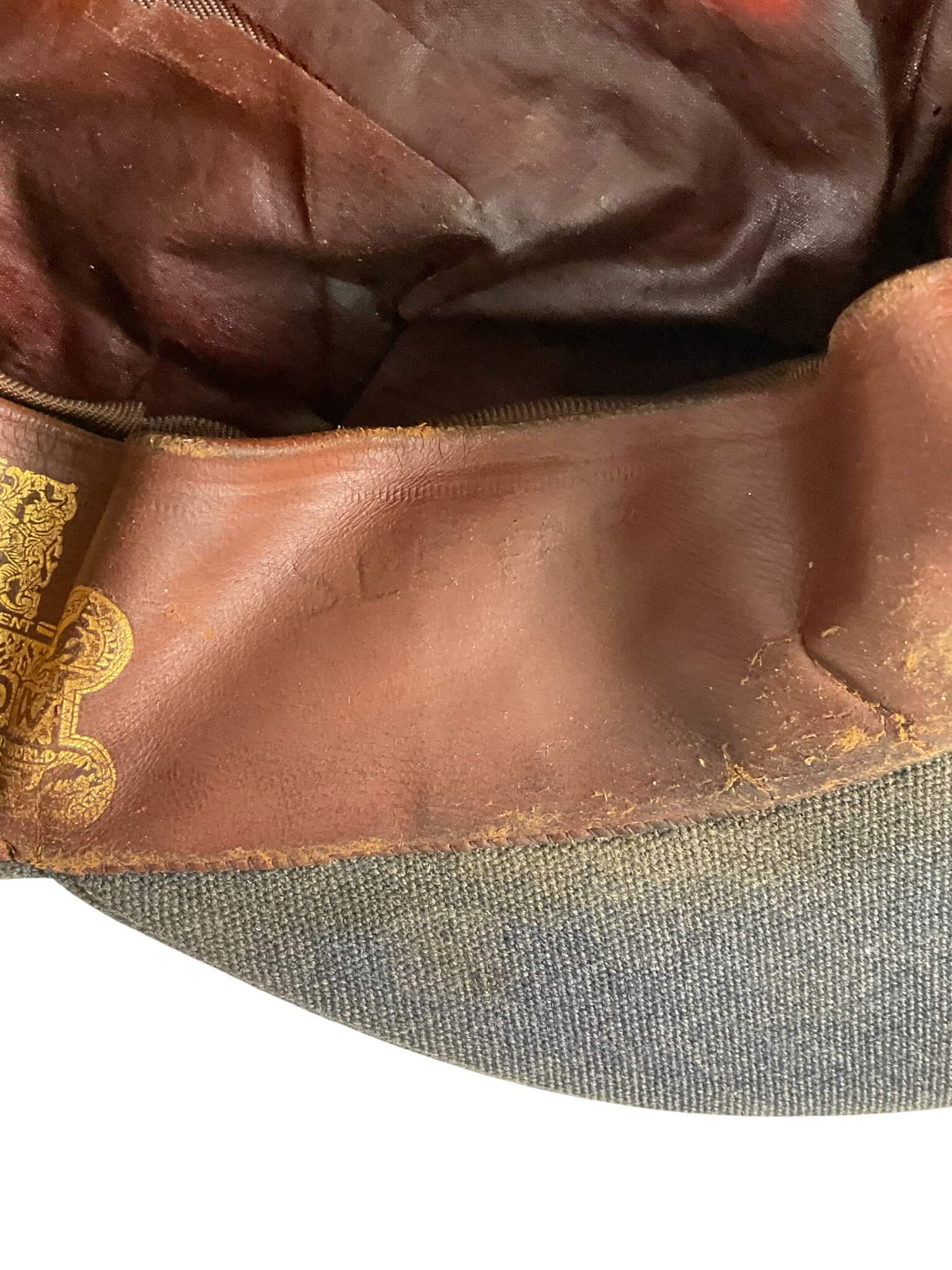 WW2 Canadian RCAF Officers Peak Cap Hat Size 7 1/4 WW2 Canadian RCAF Officers Peak Cap Hat Size 7 1/4