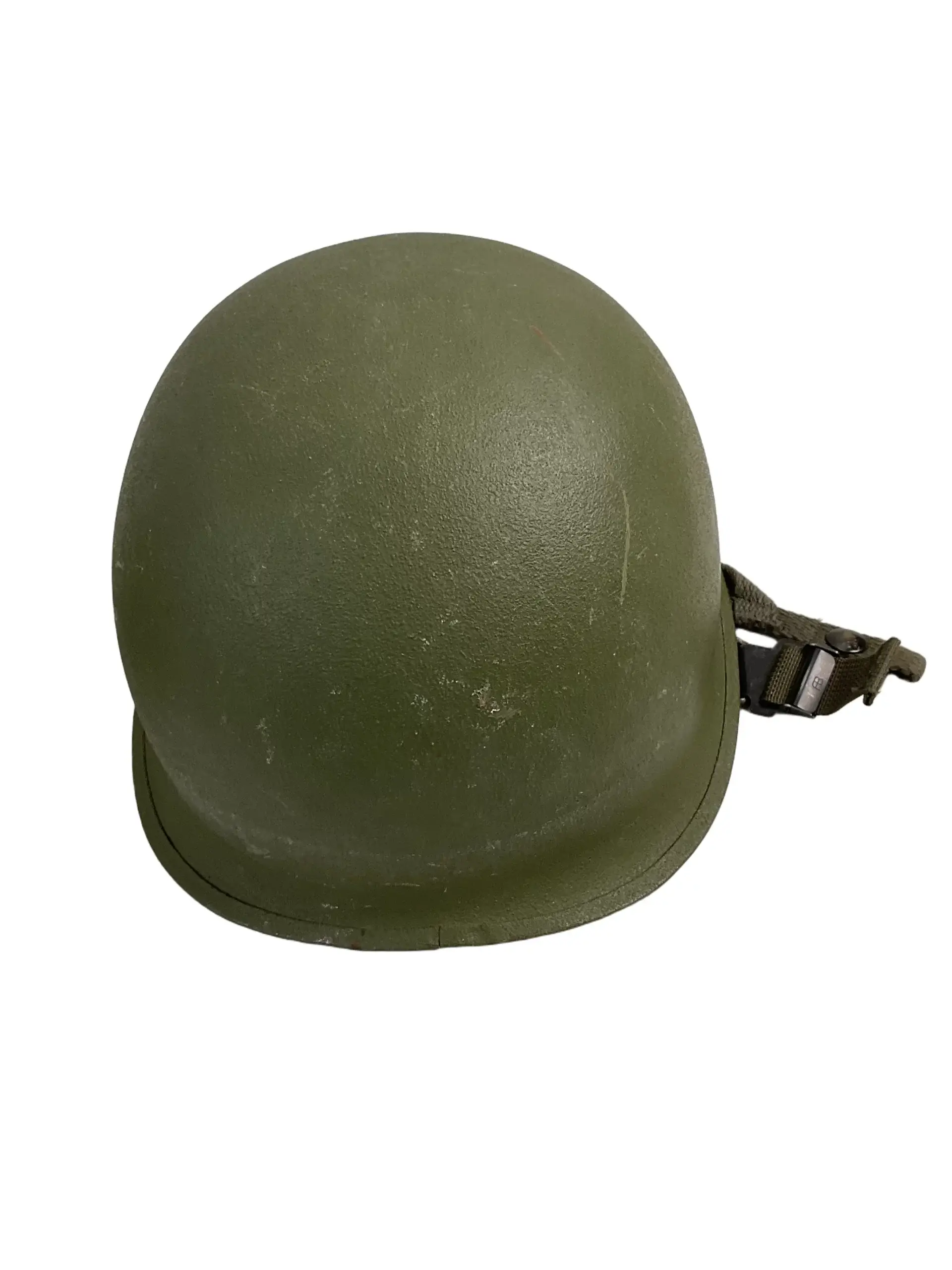 US Army M1 Rear Seam Swivel Bail Steel Helmet With Reversible Camouflage Cover 1964 and 1973 US Army M1 Rear Seam Swivel Bail Steel Helmet With Reversible Camouflage Cover 1964 and 1973