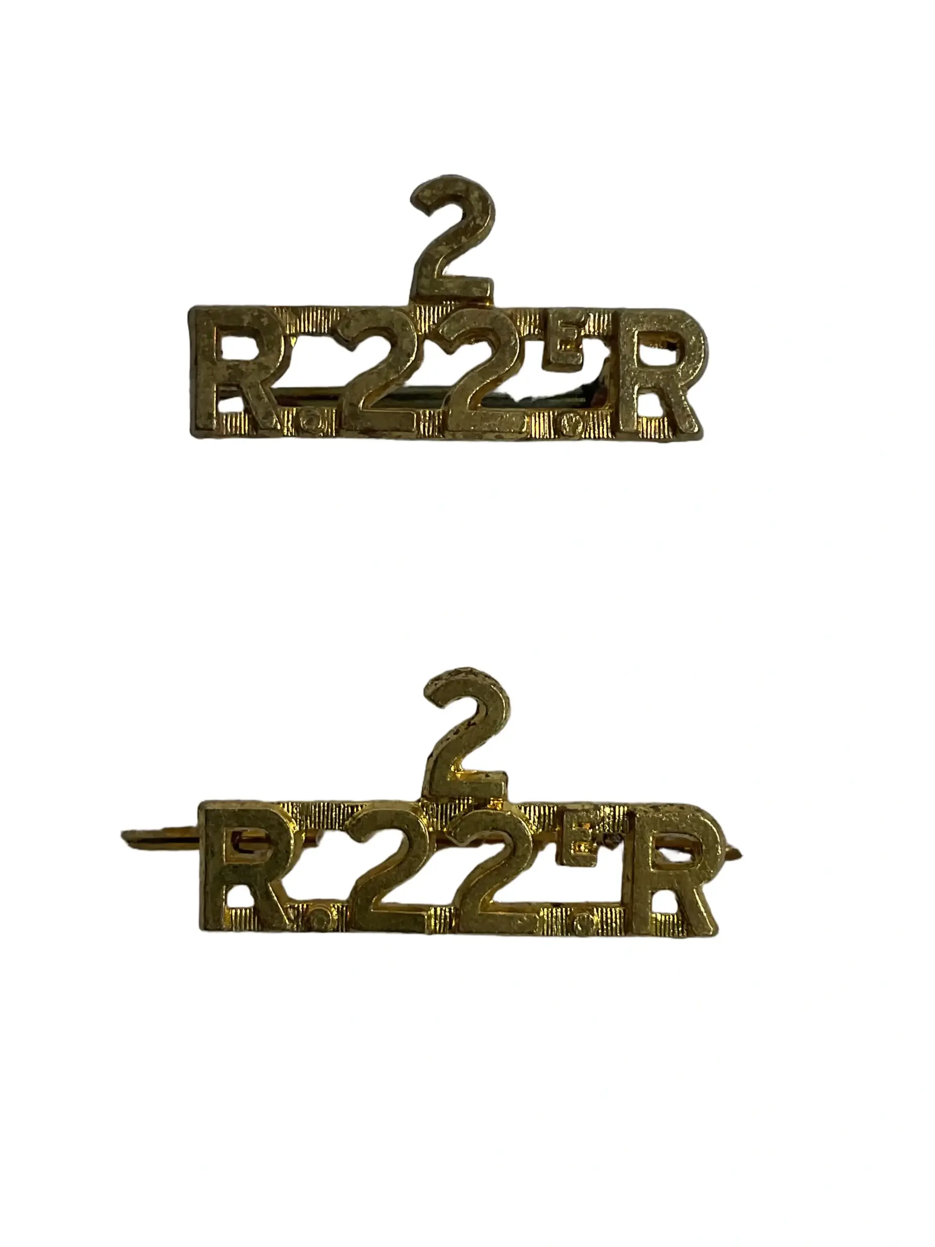 Canadian Royal 22e Regiment Vandoos 2nd Battalion Shoulder Titles Insignia Pair Canadian Royal 22e Regiment Vandoos 2nd Battalion Shoulder Titles Insignia Pair