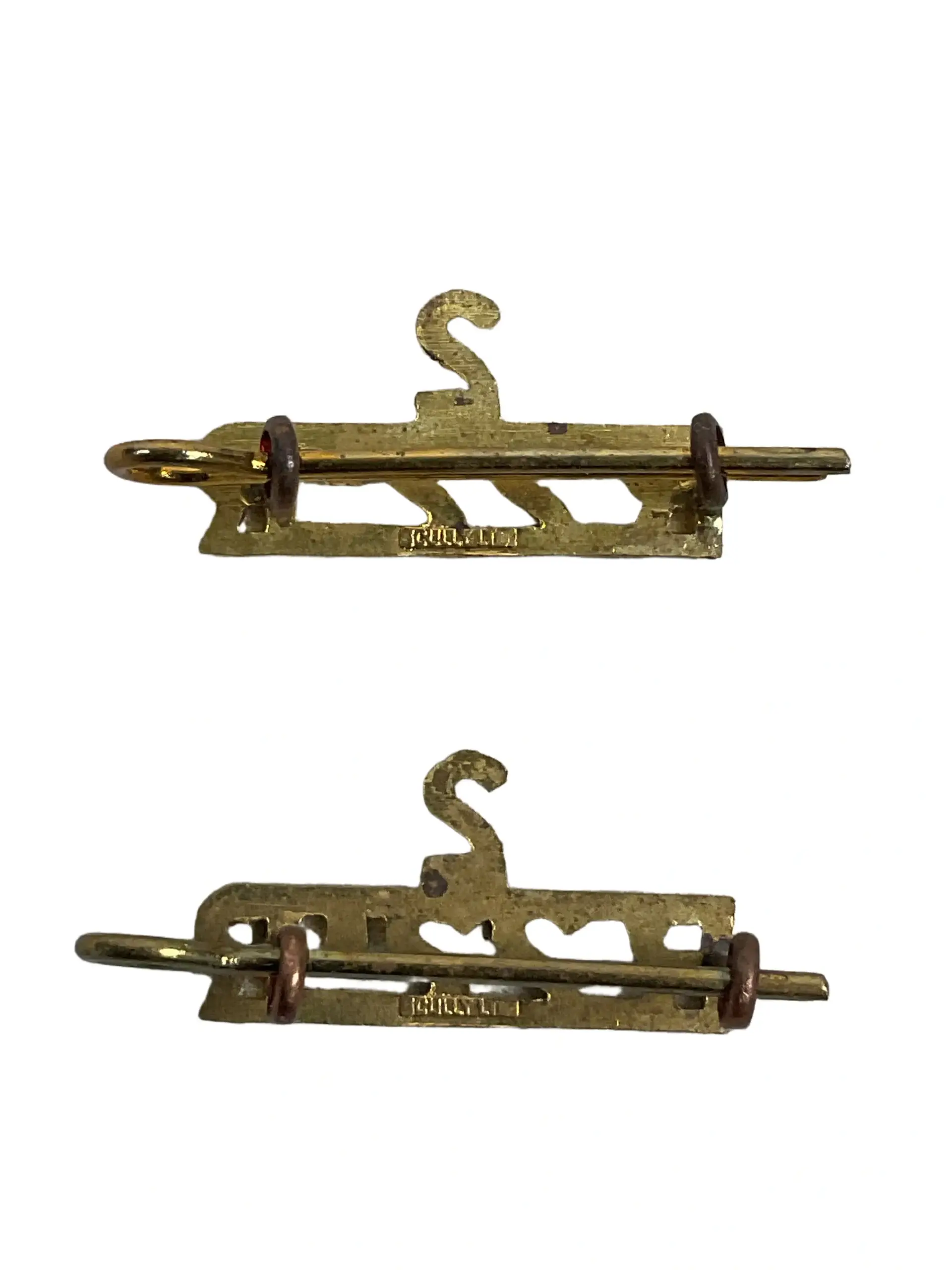 Canadian Royal 22e Regiment Vandoos 2nd Battalion Shoulder Titles Insignia Pair Canadian Royal 22e Regiment Vandoos 2nd Battalion Shoulder Titles Insignia Pair