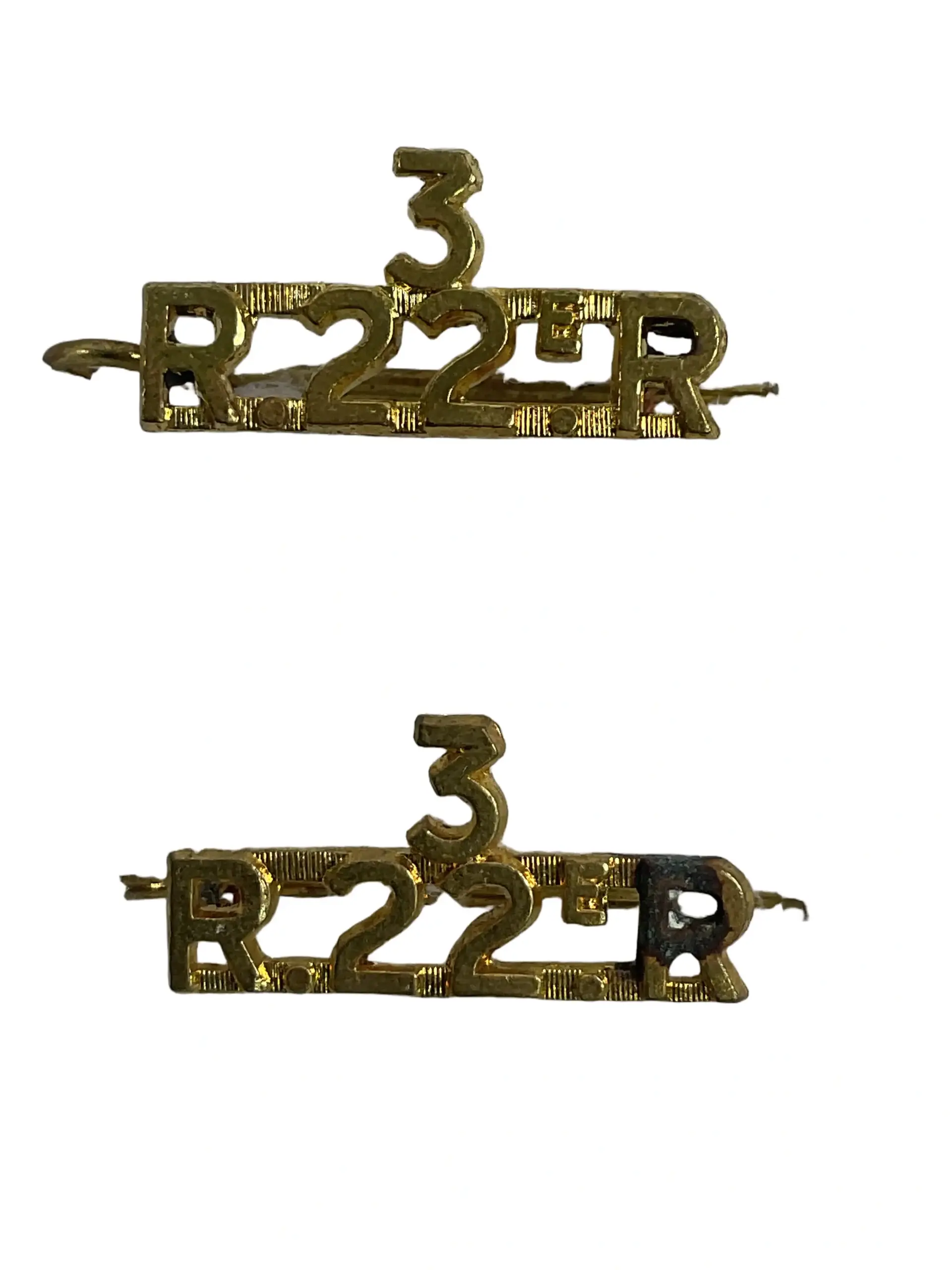 Canadian Royal 22e Regiment Vandoos 3rd Battalion Shoulder Titles Insignia Pair Canadian Royal 22e Regiment Vandoos 3rd Battalion Shoulder Titles Insignia Pair