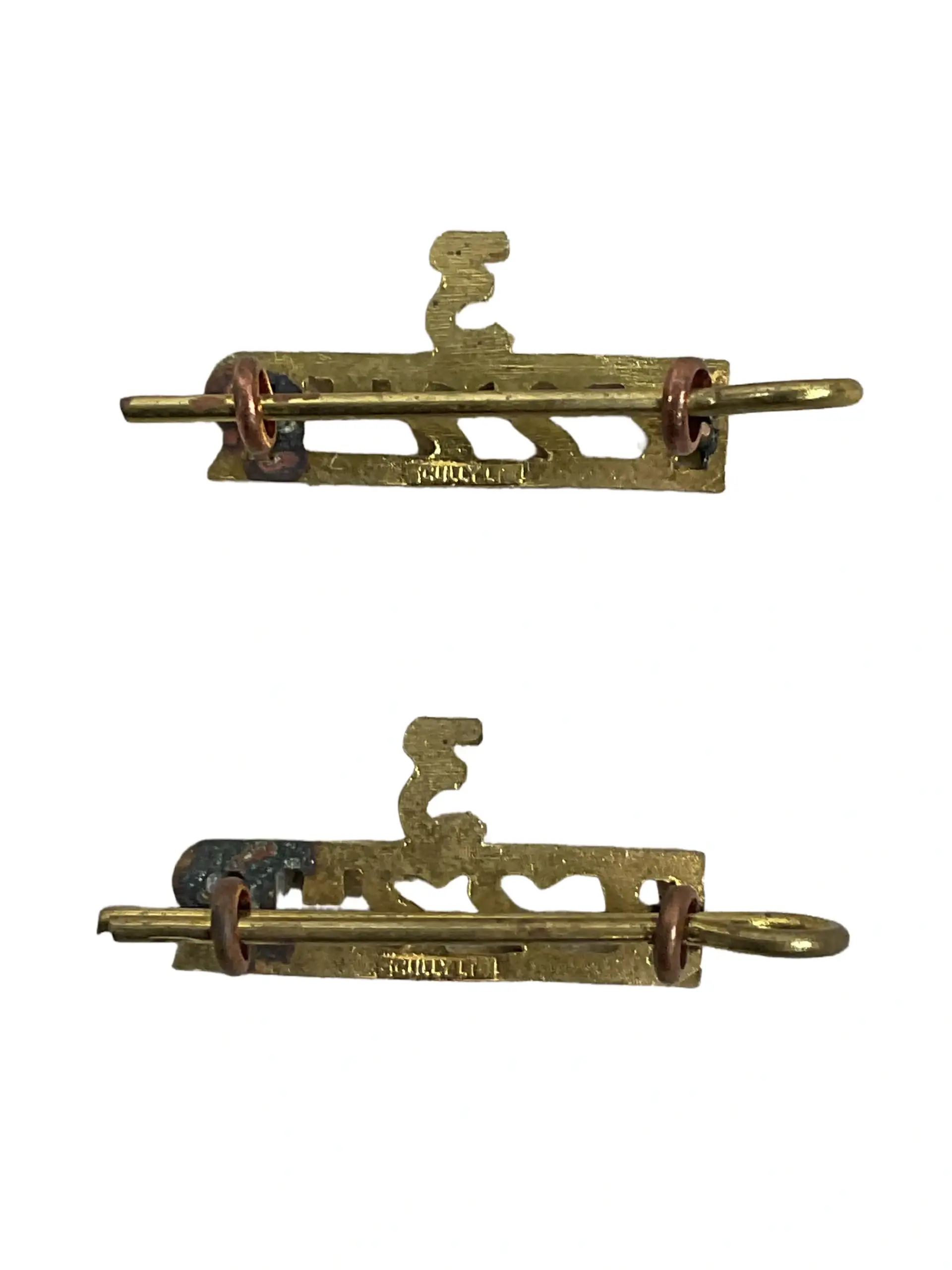 Canadian Royal 22e Regiment Vandoos 3rd Battalion Shoulder Titles Insignia Pair Canadian Royal 22e Regiment Vandoos 3rd Battalion Shoulder Titles Insignia Pair