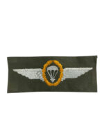 West German Airborne Gold Leaf Jump Wing West German Airborne Gold Leaf Jump Wing