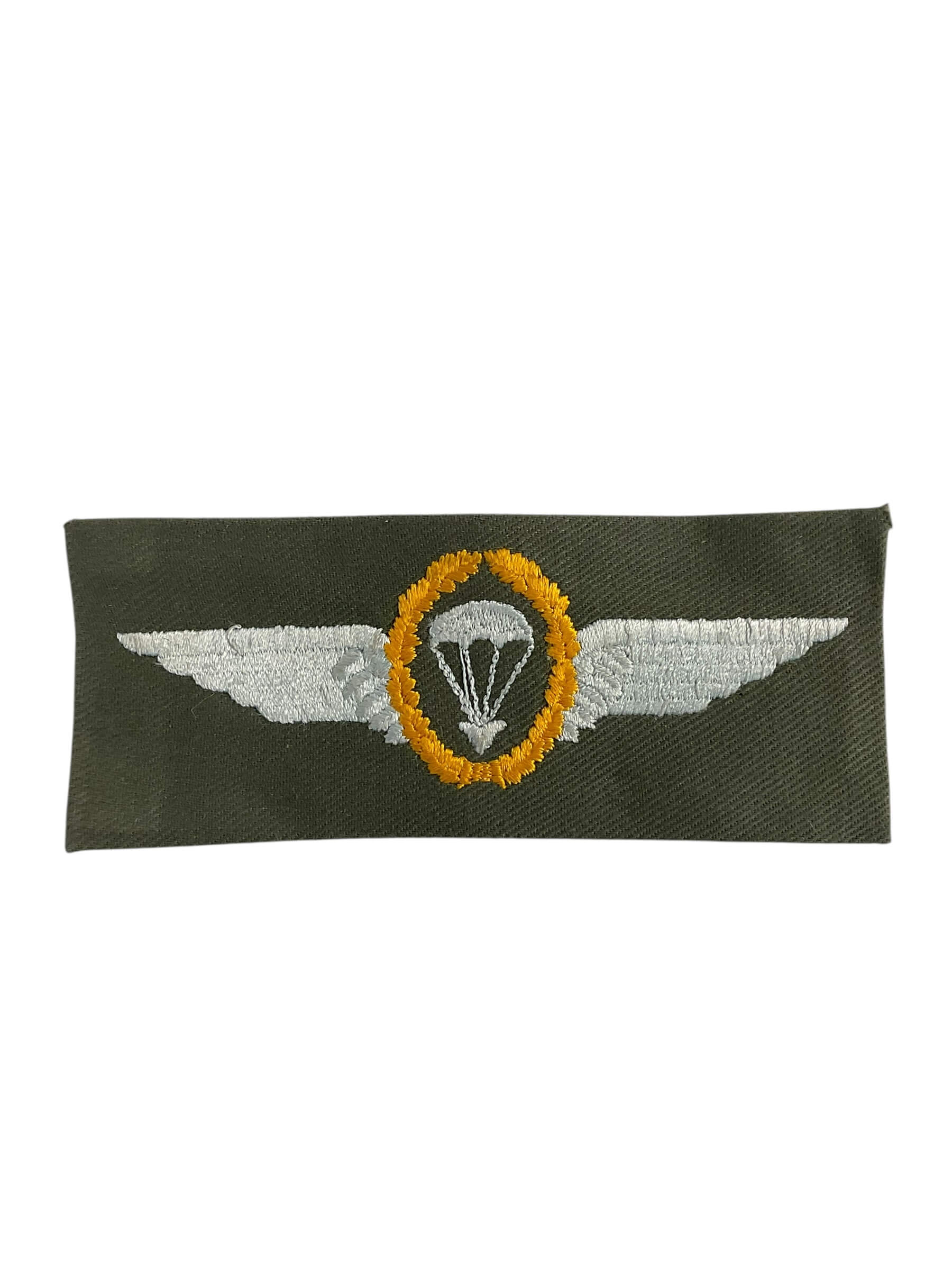 West German Airborne Gold Leaf Jump Wing West German Airborne Gold Leaf Jump Wing