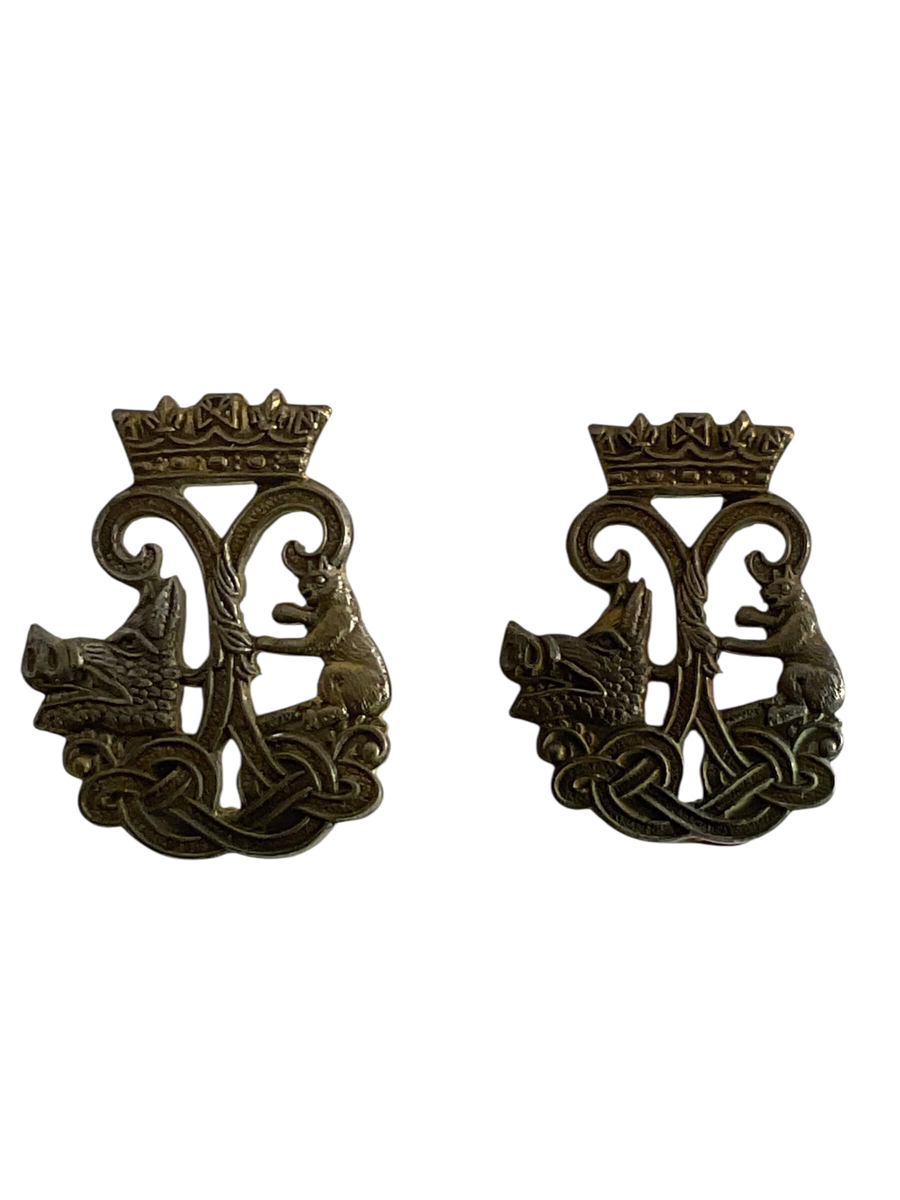 WW2 British Argyll and Sutherland Highlanders Collars Insignia Pair WW2 British Argyll and Sutherland Highlanders Collars Insignia Pair