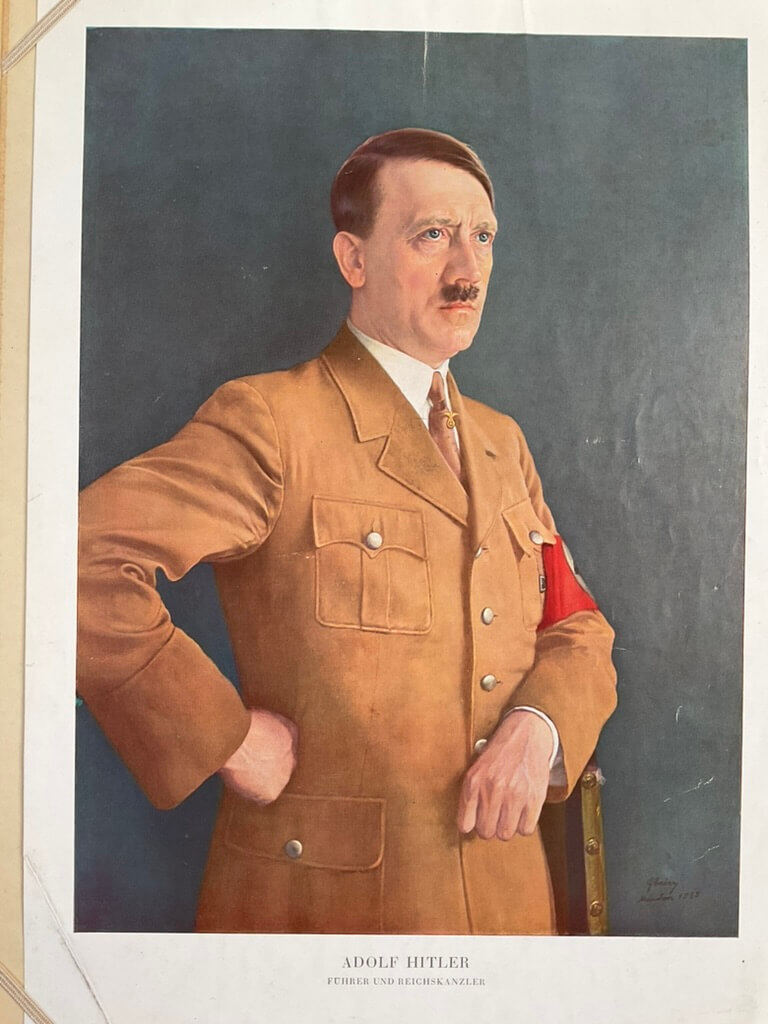 WW2 German Adolf Hitler Fuhrer Und Reichskanzler Printed Poster In Display Folder 14" X 10" WW2 German Adolf Hitler Fuhrer Und Reichskanzler Printed Poster In Display Folder 14" X 10"