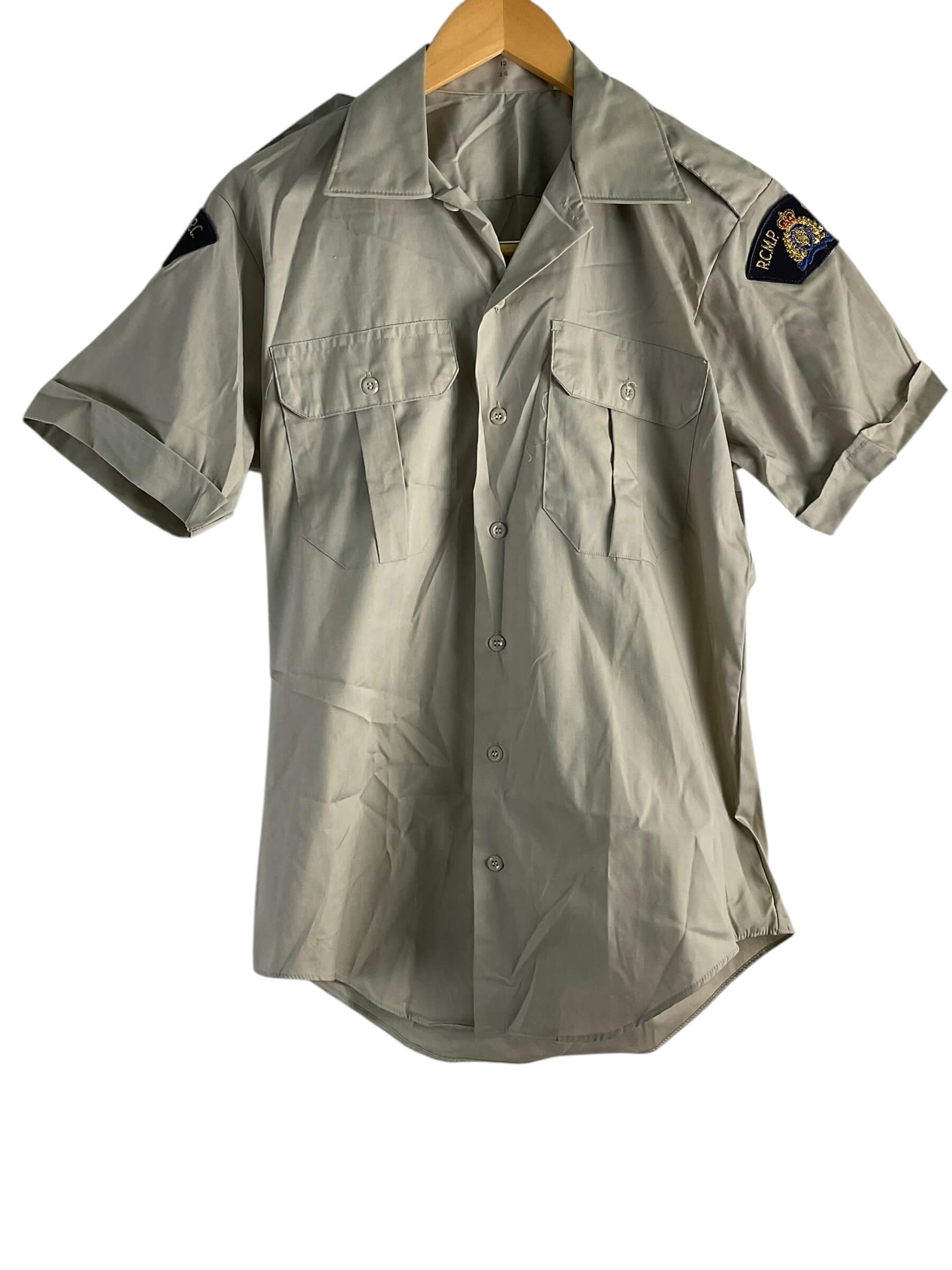 Royal Canadian Mounted Police RCMP Short Sleeve Shirt Size 15 Royal Canadian Mounted Police RCMP Short Sleeve Shirt Size 15