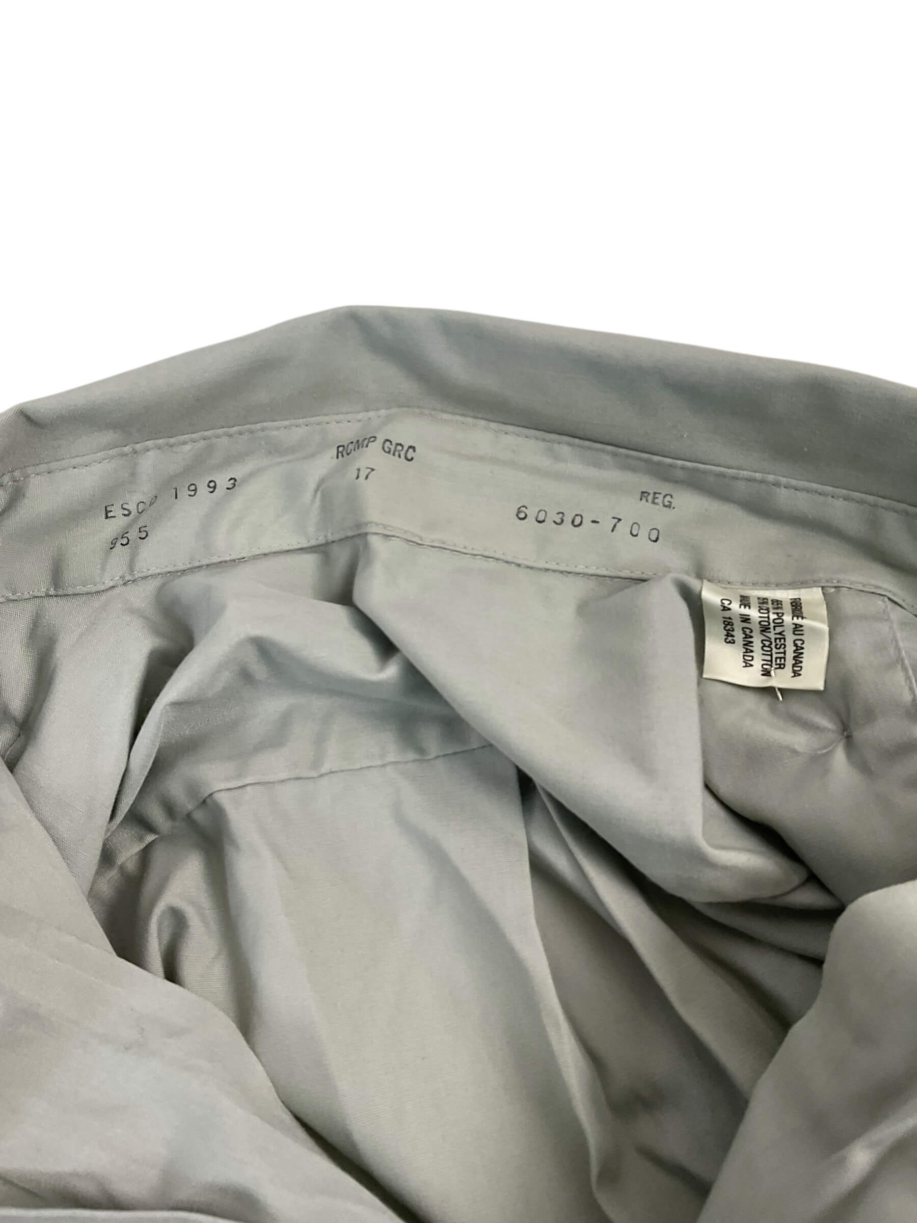 Royal Canadian Mounted Police RCMP Short Sleeve Blue Shirt Size 17 Royal Canadian Mounted Police RCMP Short Sleeve Blue Shirt Size 17