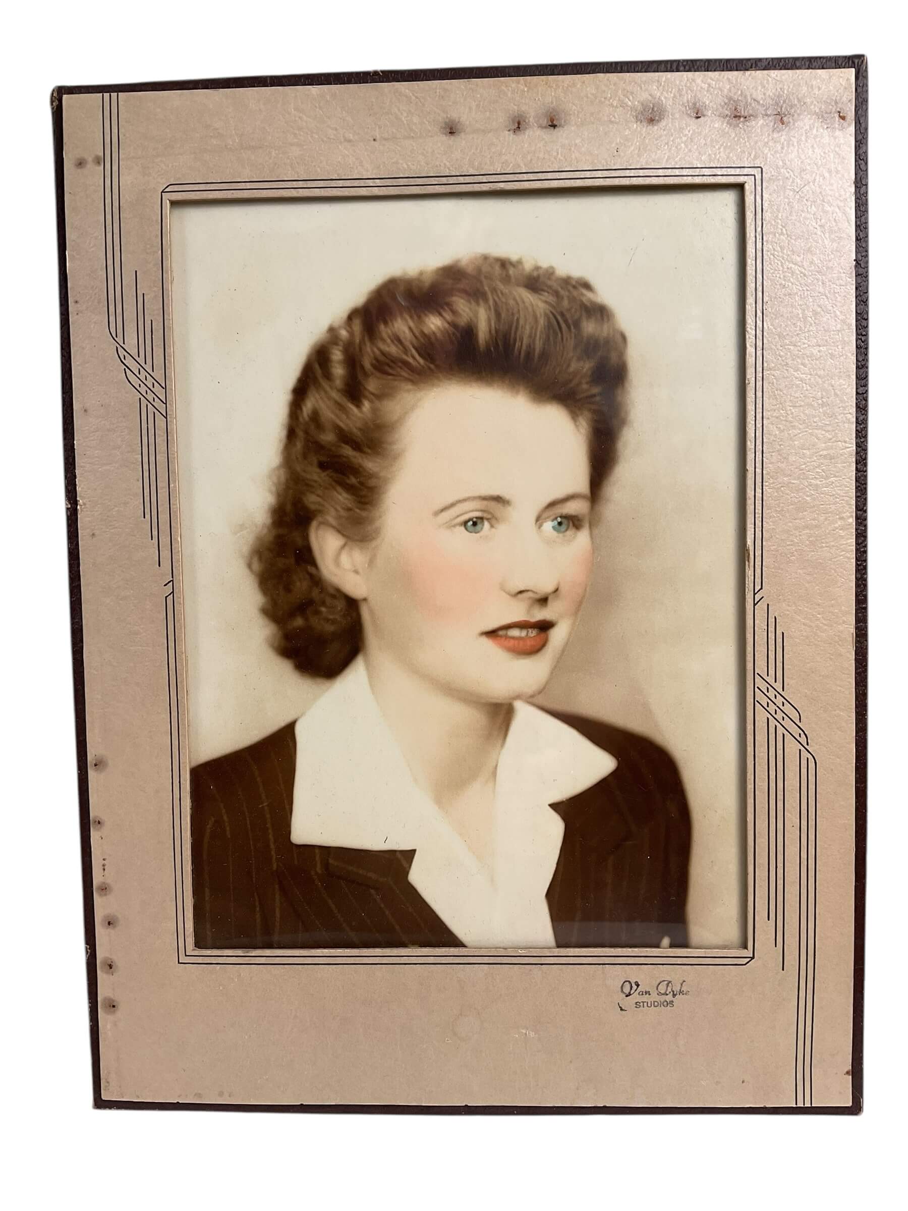 WW2 Canadian Women's Army Corps CWAC Framed Photographs Pair WW2 Canadian Women's Army Corps CWAC Framed Photographs Pair