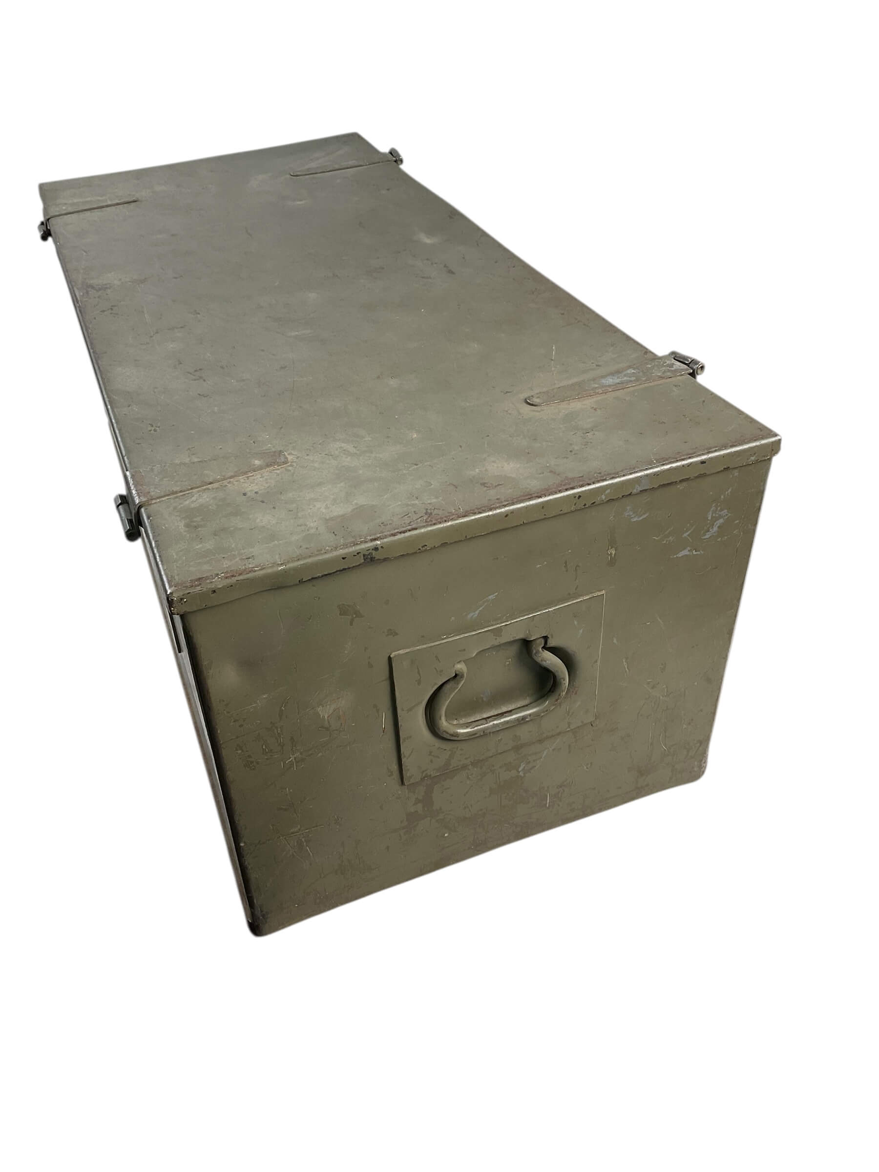 US Army Steel Foot Locker Box 29" X 13 1/2" X 11" EMPTY US Army Steel Foot Locker Box 29" X 13 1/2" X 11" EMPTY