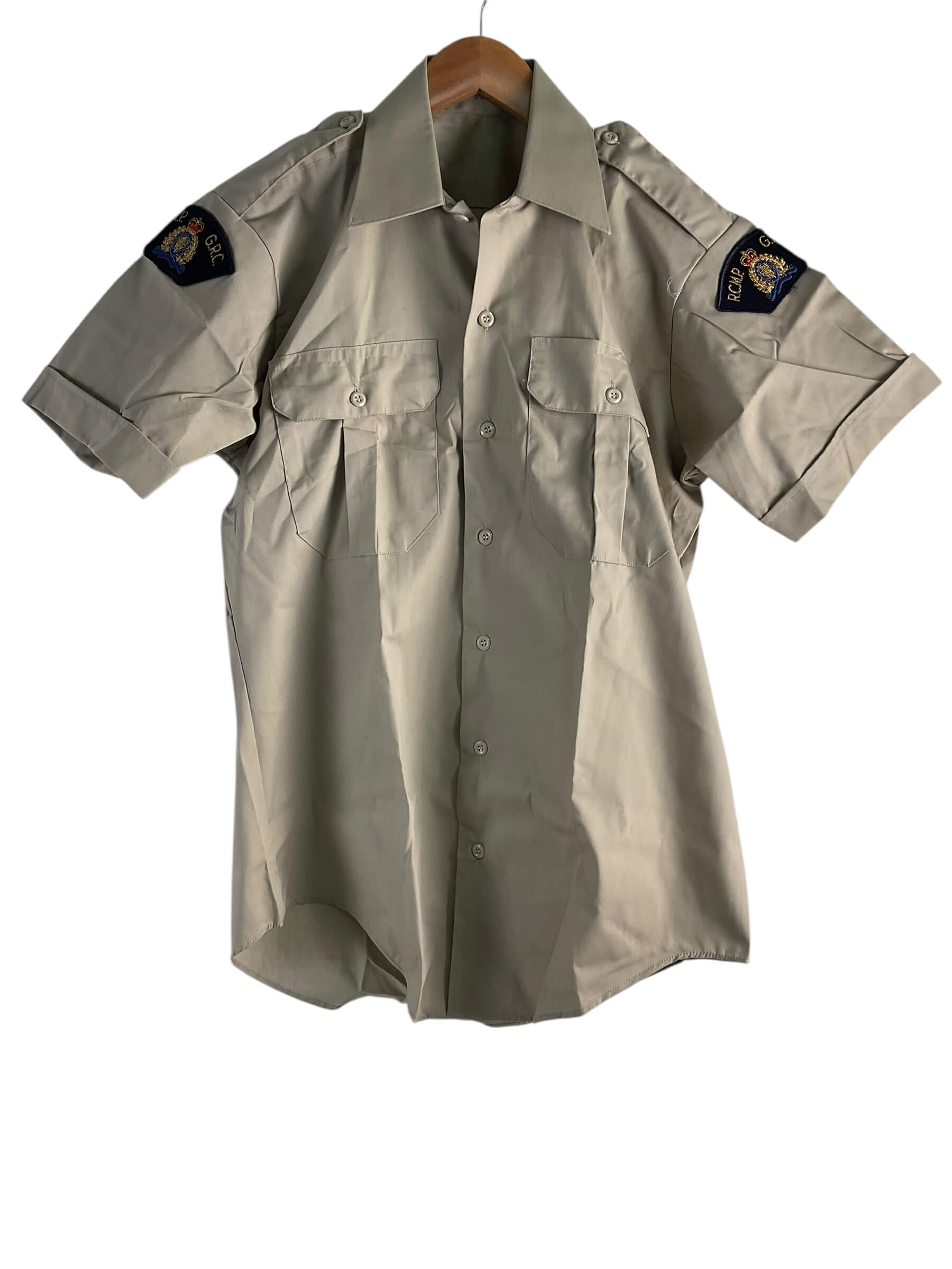 Royal Canadian Mounted Police RCMP Short Sleeve Shirt Size 15 (2) Royal Canadian Mounted Police RCMP Short Sleeve Shirt Size 15 (2)