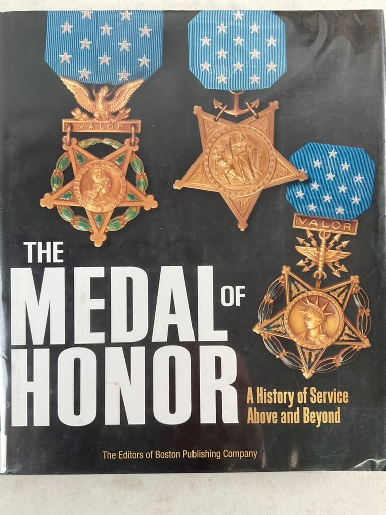 US The Medal of Honor History of Service Above and Beyond Used Hardcover Reference Book US The Medal of Honor History of Service Above and Beyond Used Hardcover Reference Book