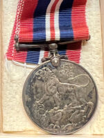 WW2 Canadian 1939 to 1945 War Medal in Box of Issue Full Size