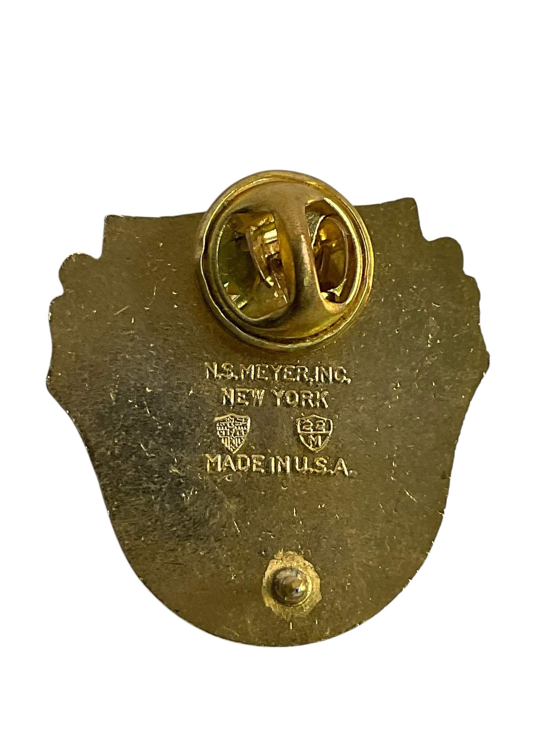 US Army DUI Distinctive Uniform Insignia 218th Field Artillery Regiment Badge Pin US Army DUI Distinctive Uniform Insignia 218th Field Artillery Regiment Badge Pin