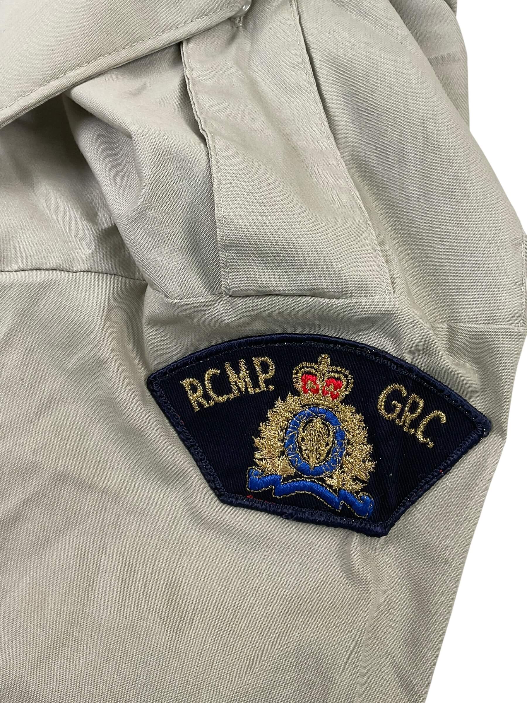 Royal Canadian Mounted Police RCMP Short Sleeve Shirt Size 15 Royal Canadian Mounted Police RCMP Short Sleeve Shirt Size 15