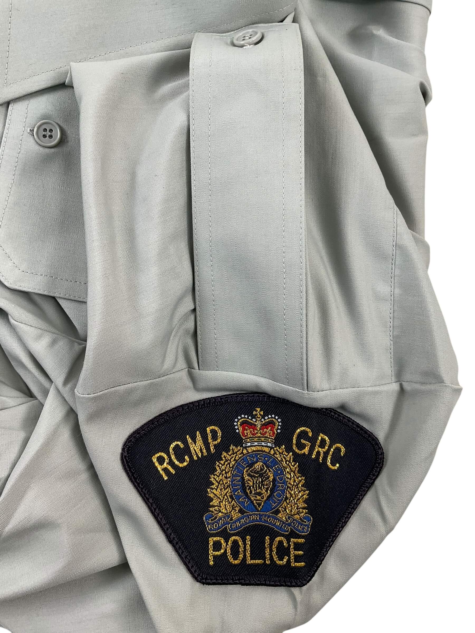 Royal Canadian Mounted Police RCMP Long Sleeve Blue Shirt Size 16 Royal Canadian Mounted Police RCMP Long Sleeve Blue Shirt Size 16