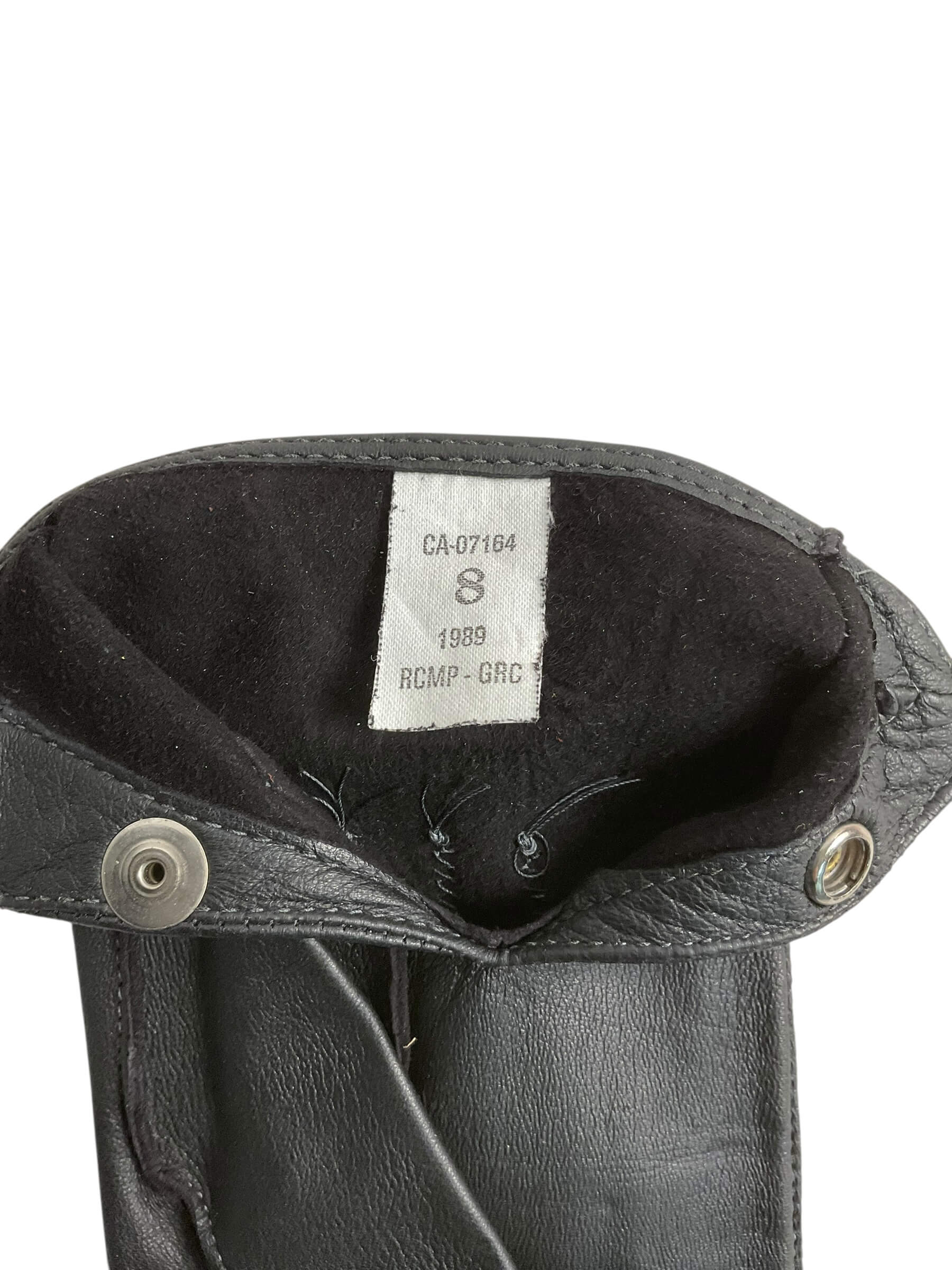 Royal Canadian Mounted Police RCMP Black Gloves Size 8 Dated 1989 Royal Canadian Mounted Police RCMP Black Gloves Size 8 Dated 1989