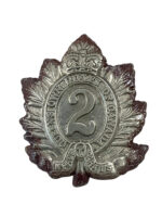 WW2 Canadian Queen's Own Rifles QOR Cap Badge WW2 Canadian Queen's Own Rifles QOR Cap Badge