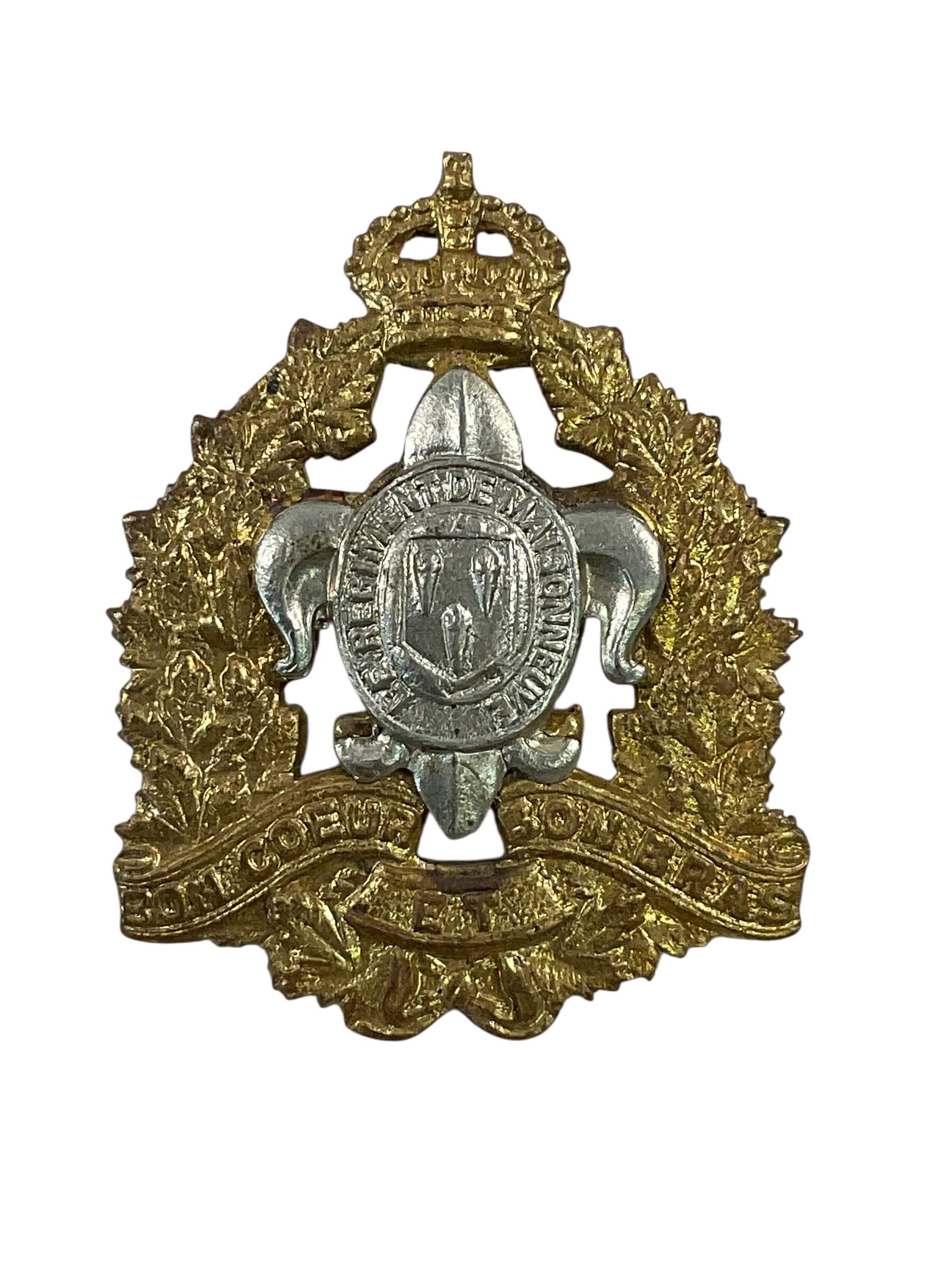 WW2 Canadian Le Regiment de Maisonneuve Cap Badge WW2 Canadian Le Regiment de Maisonneuve Cap Badge