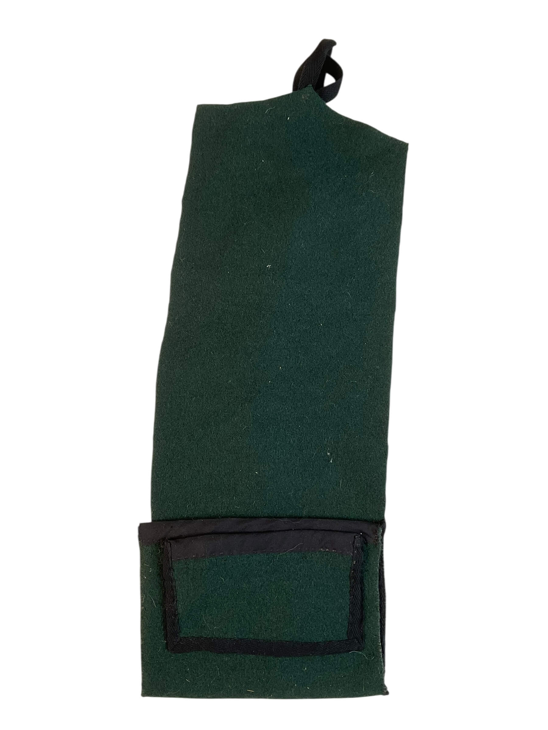 WW2 Canadian Rifle Regiment Dark Green Housewife WW2 Canadian Rifle Regiment Dark Green Housewife