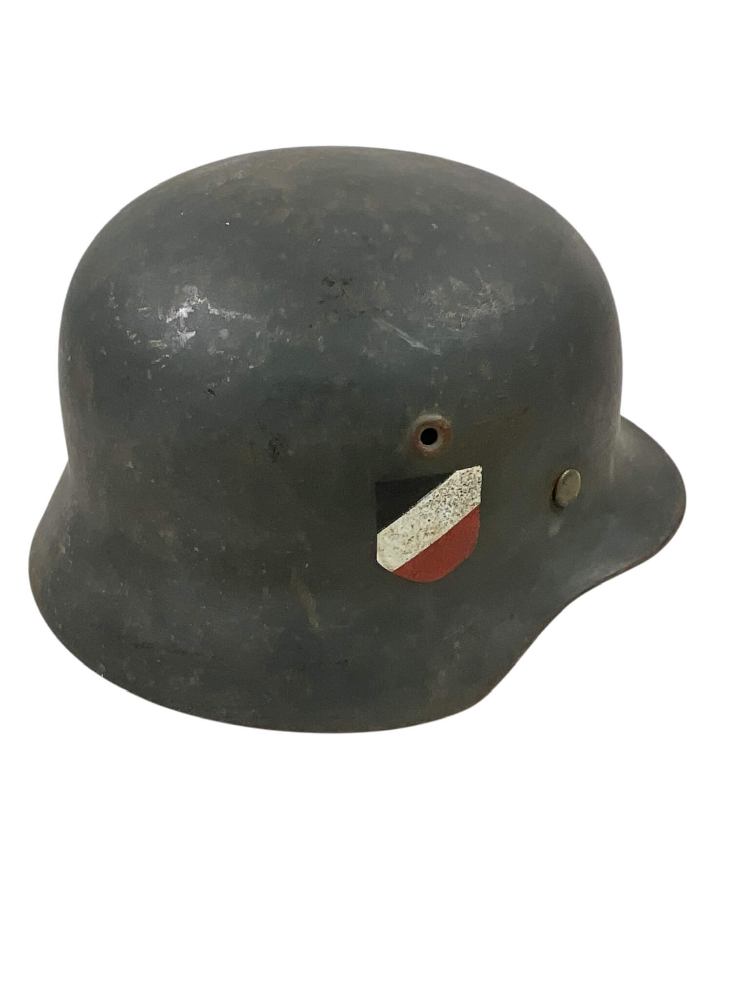 WW2 German Army M40 Steel Helmet Single Decal ET62 Lot No 1051 Tri-Colour Added WW2 German Army M40 Steel Helmet Single Decal ET62 Lot No 1051 Tri-Colour Added