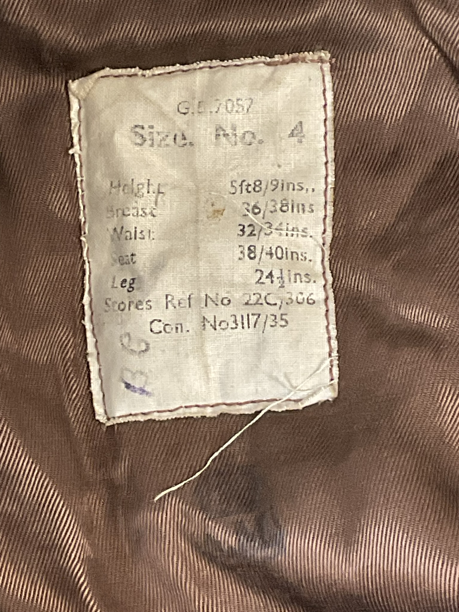 WW2 British RAF Flight Suit Liner Size 4 Air Ministry Marked WW2 British RAF Flight Suit Liner Size 4 Air Ministry Marked