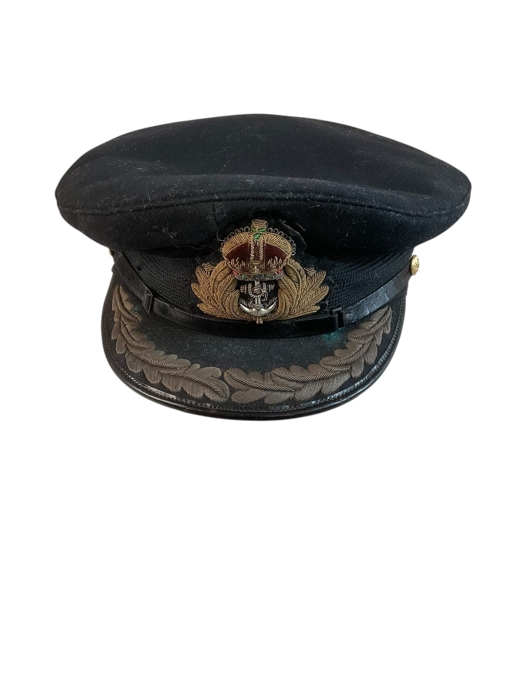 WW2 British Royal Navy Captains Peak Cap Hat Size 7 1/4 WW2 British Royal Navy Captains Peak Cap Hat Size 7 1/4