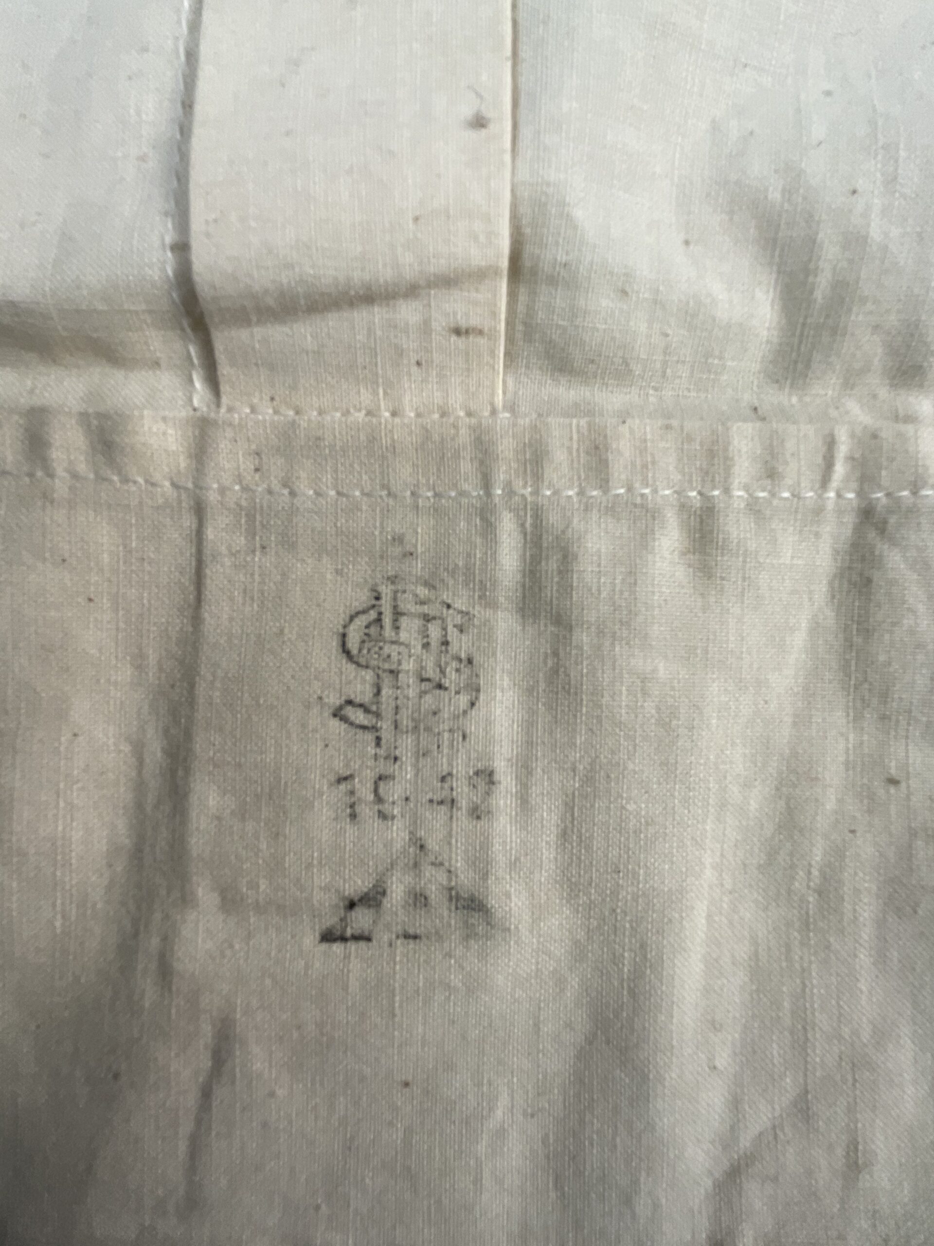 WW2 British Army White Holdall Broad Arrowed Stamped Dated 1942 MINT WW2 British Army White Holdall Broad Arrowed Stamped Dated 1942 MINT