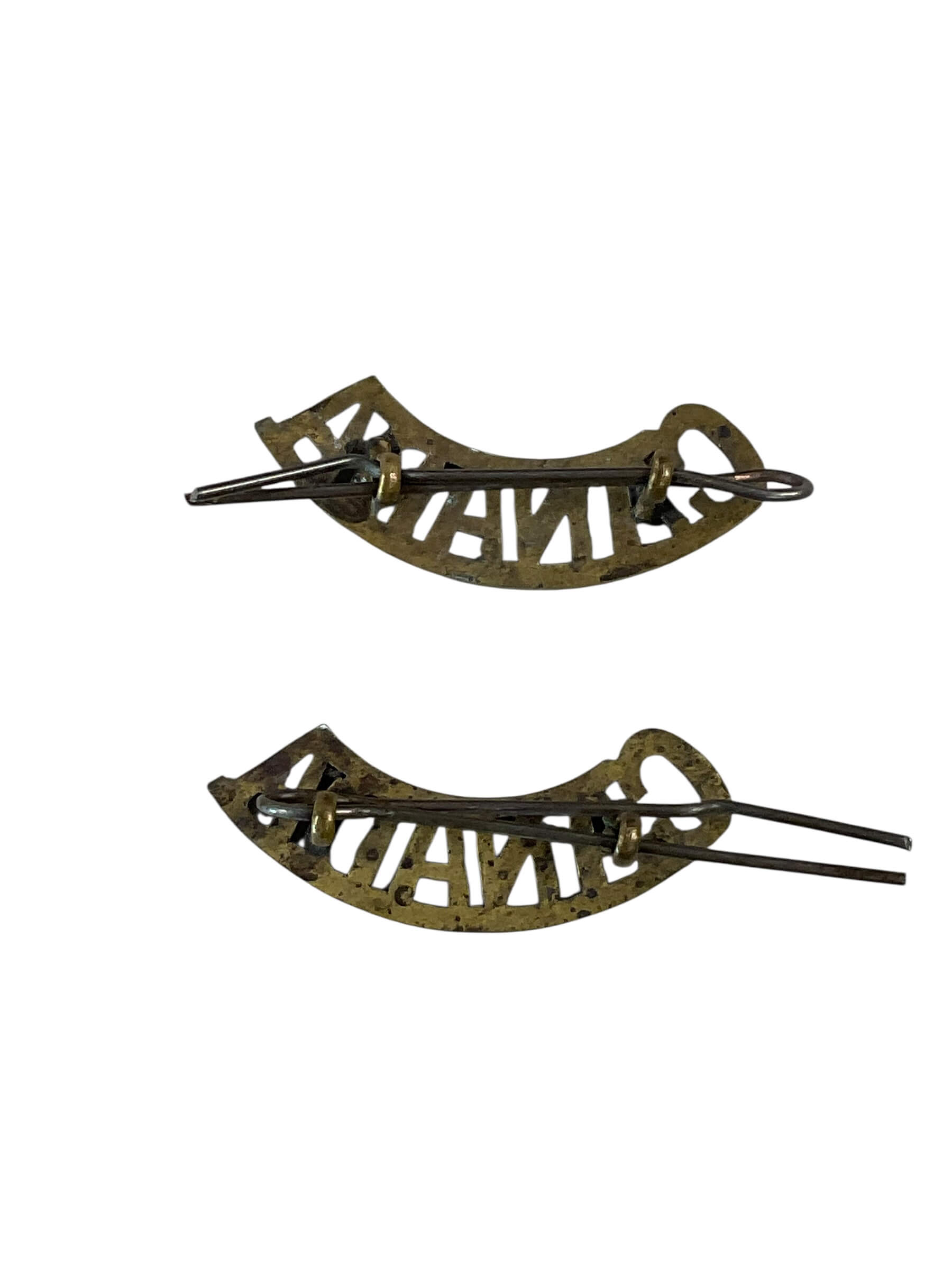 WW1 Canadian CEF CANADA Curved Shoulder Titles Insignia Pair WW1 Canadian CEF CANADA Curved Shoulder Titles Insignia Pair