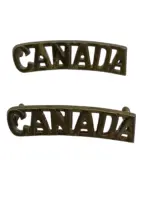 WW1 Canadian CEF CANADA Curved Shoulder Titles Insignia Pair