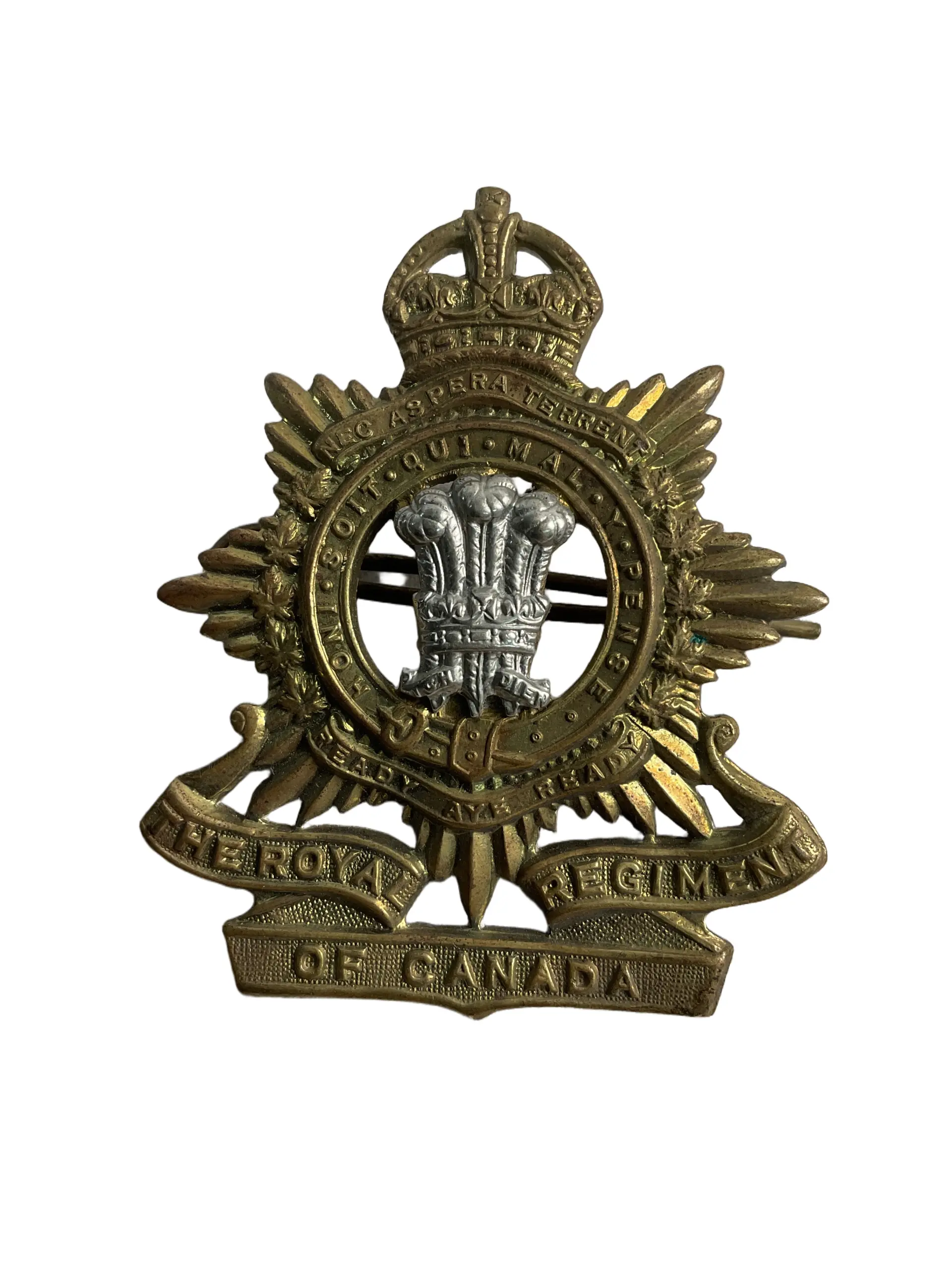 WW2 Canadian The Royal Regiment Cap Badge WW2 Canadian The Royal Regiment Cap Badge