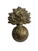 WW2 Canadian Fusiliers Mont-Royal Cap Badge