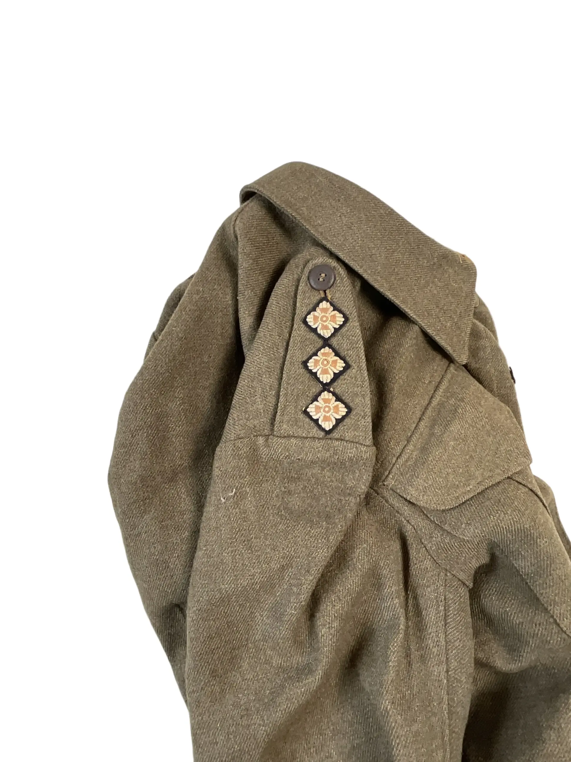WW2 Canadian RCEME Officers Named Battledress Jacket WW2 Canadian RCEME Officers Named Battledress Jacket