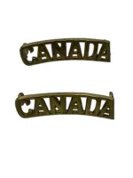 WW1 Canadian CEF CANADA Officers Curved Shoulder Titles Insignia Pair WW1 Canadian CEF CANADA Officers Curved Shoulder Titles Insignia Pair