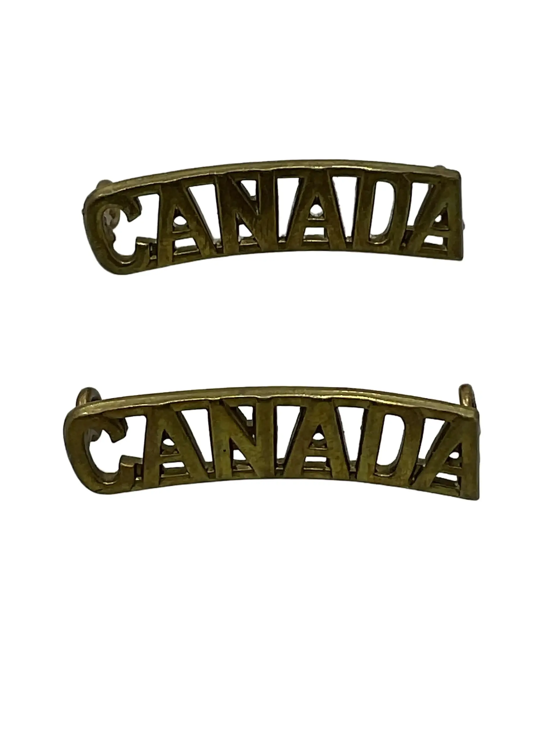WW1 Canadian CEF CANADA Officers Curved Shoulder Titles Insignia Pair WW1 Canadian CEF CANADA Officers Curved Shoulder Titles Insignia Pair