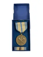 US Army Reserve Forces Medal Full Size With Medal Bar In Box US Army Reserve Forces Medal Full Size With Medal Bar In Box