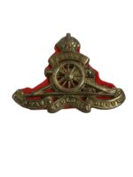 WW2 Royal Canadian Artillery Cap Badge With Backing