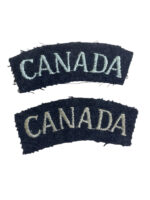 Canadian RCAF Officer's CANADA Shoulder Titles Insignia Pair