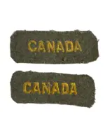 WW2 Canadian CANADA British Made Shoulder Titles Insignia Pair WW2 Canadian CANADA British Made Shoulder Titles Insignia Pair