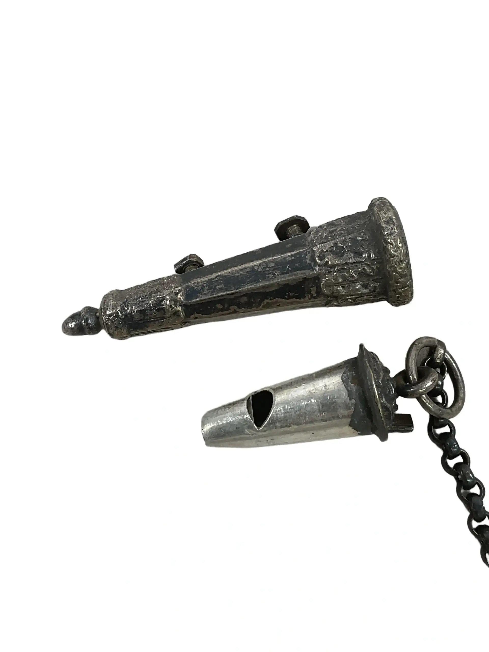 British Canadian Rifle Regiment Lion Boss Chain and Whistle British Canadian Rifle Regiment Lion Boss Chain and Whistle