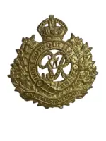 WW2 Royal Canadian Engineers RCE Cap Badge