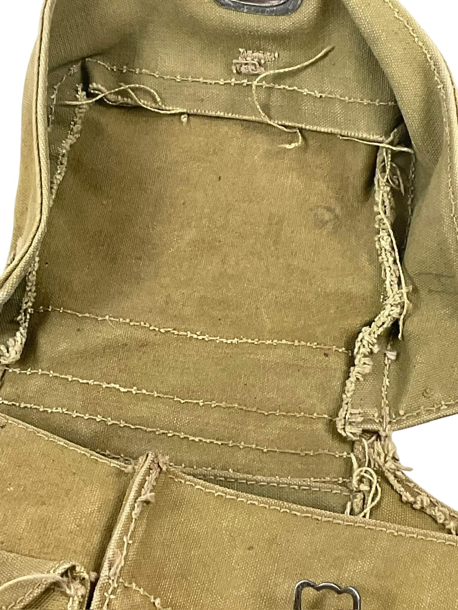 WW2 Canadian Army Light Respirator Bag C Broad Arrowed WW2 Canadian Army Light Respirator Bag C Broad Arrowed