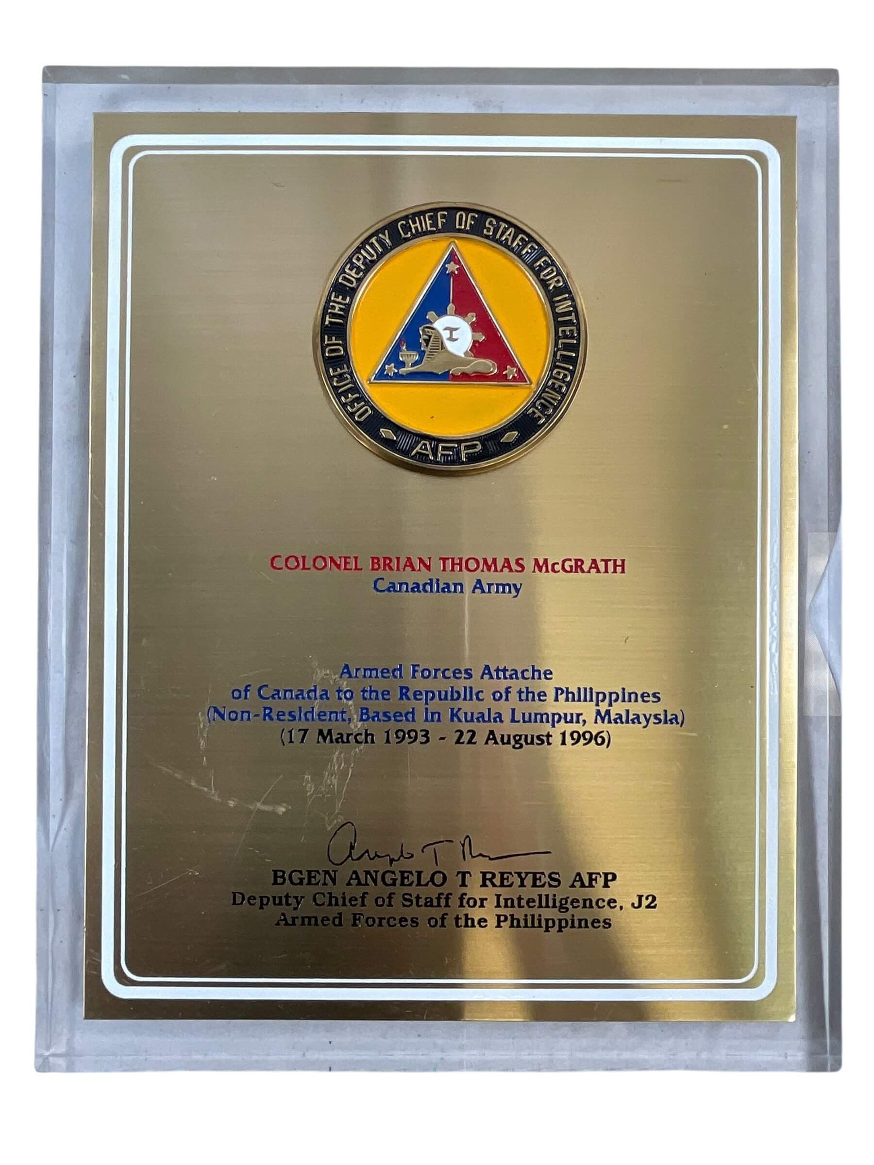 Canadian Forces Philippines Intelligence Service Plaque 10" X 8" Canadian Forces Philippines Intelligence Service Plaque 10" X 8"
