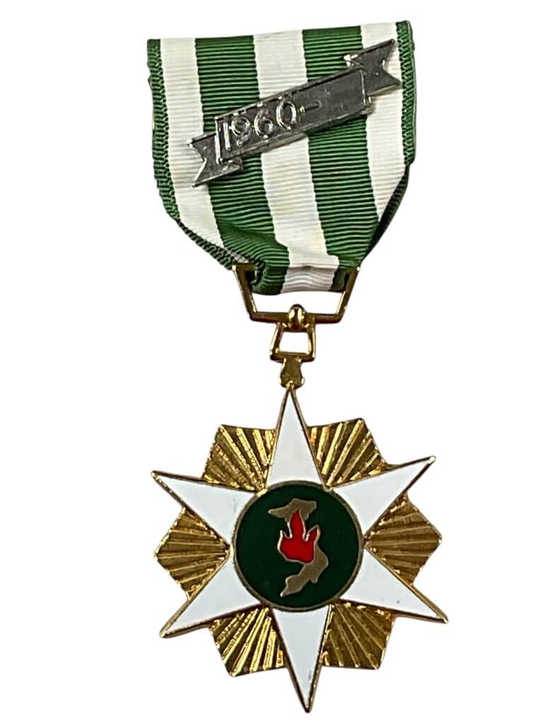 Vietnam ARVN Full Size Medal Vietnam ARVN Full Size Medal