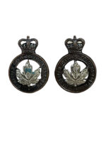 Canadian Officers' Training Corps COTC Collars Insignia Pair