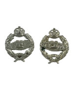 WW2 Canadian Armoured Corps Collars Insignia Pair