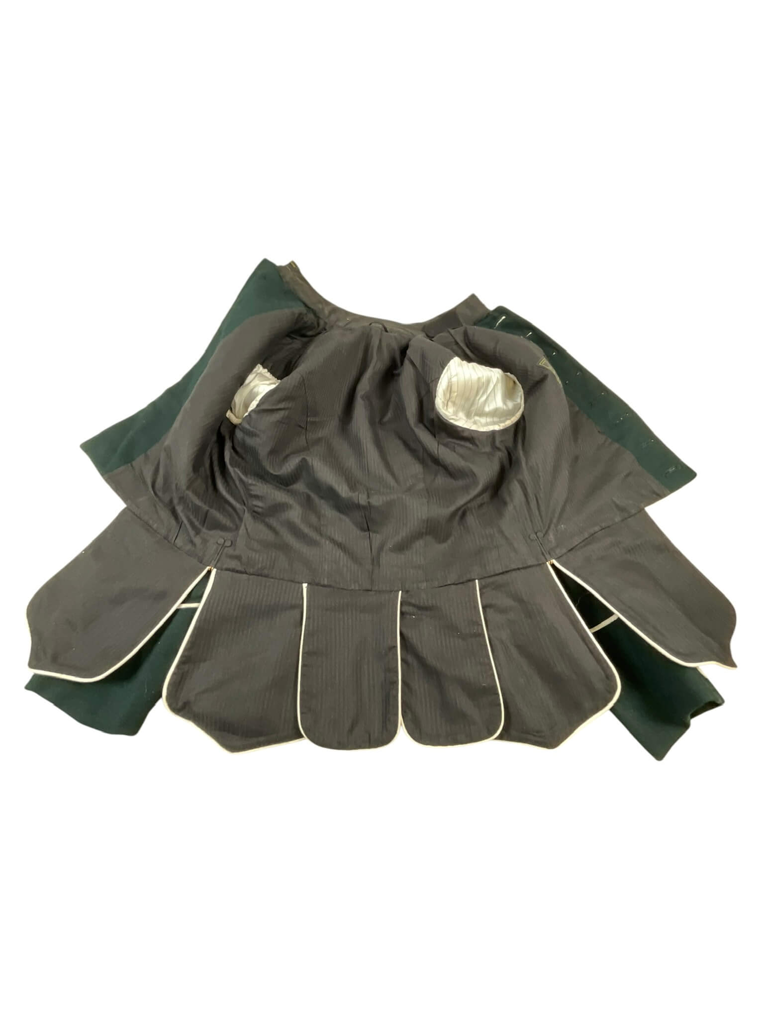 Canadian Army Cameron Highlanders Of Canada Coatee 38 Inch Chest Canadian Army Cameron Highlanders Of Canada Coatee 38 Inch Chest