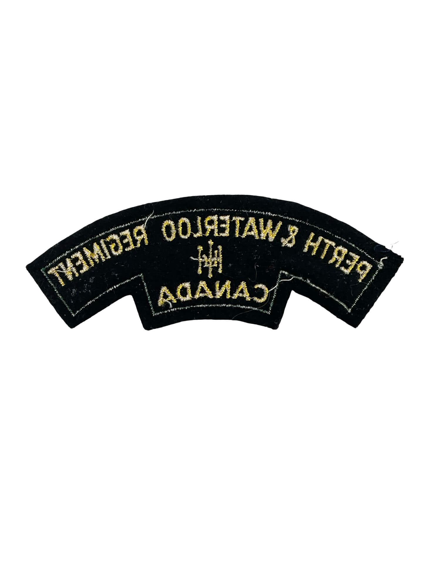Canadian Perth and Waterloo Regiment Canada Shoulder Title Insignia Single Canadian Perth and Waterloo Regiment Canada Shoulder Title Insignia Single