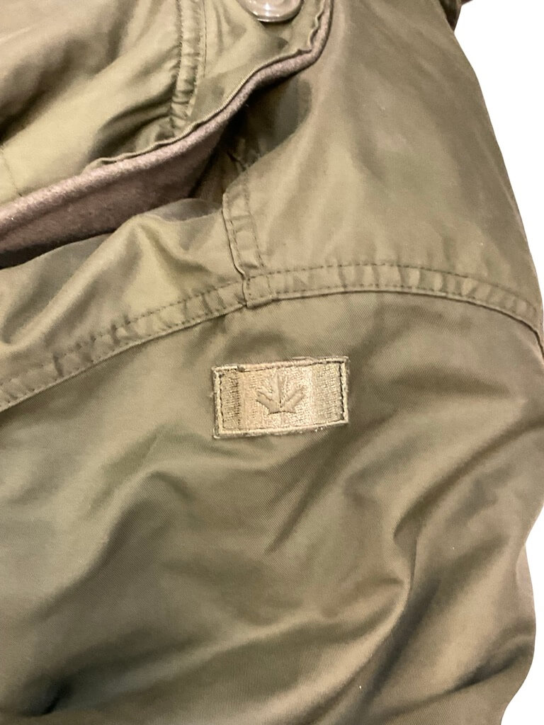 Canadian Forces OD Green Combat Parka Size 5 Canadian Forces OD Green Combat Parka Size 5