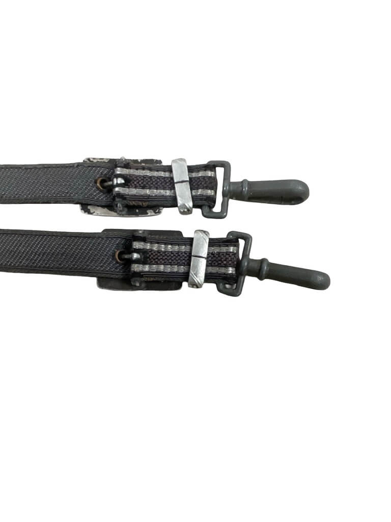 WW2 German Luftwaffe Dagger With Scabbard Hangers and Knot Maker Alcosa WW2 German Luftwaffe Dagger With Scabbard Hangers and Knot Maker Alcosa
